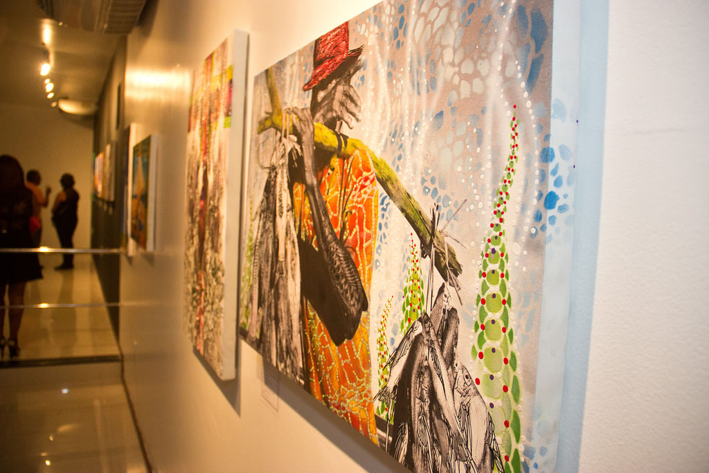 Exposição promove casamento entre fotografia e artes plásticas
